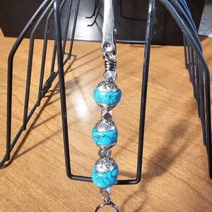 Multifunctional Clip With Turquoise and Silver Beads
